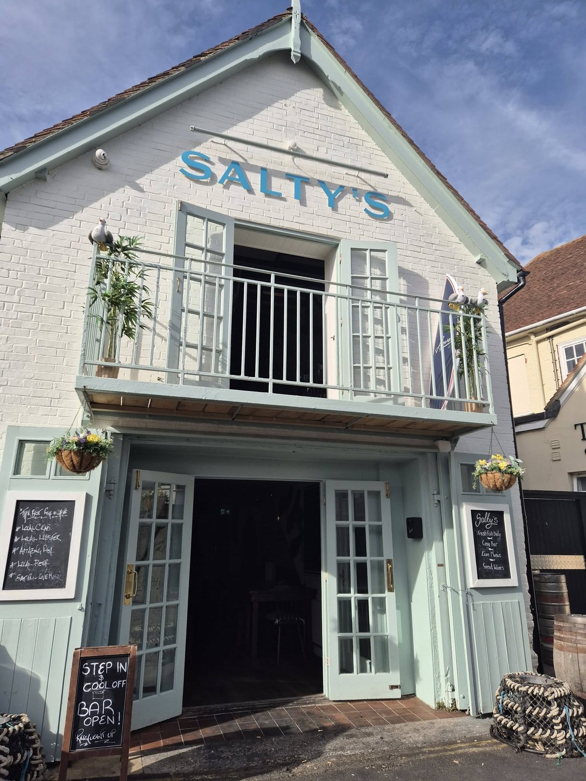 Salty's, reopened, and worth the walk Salty's, reopened, and worth the walk